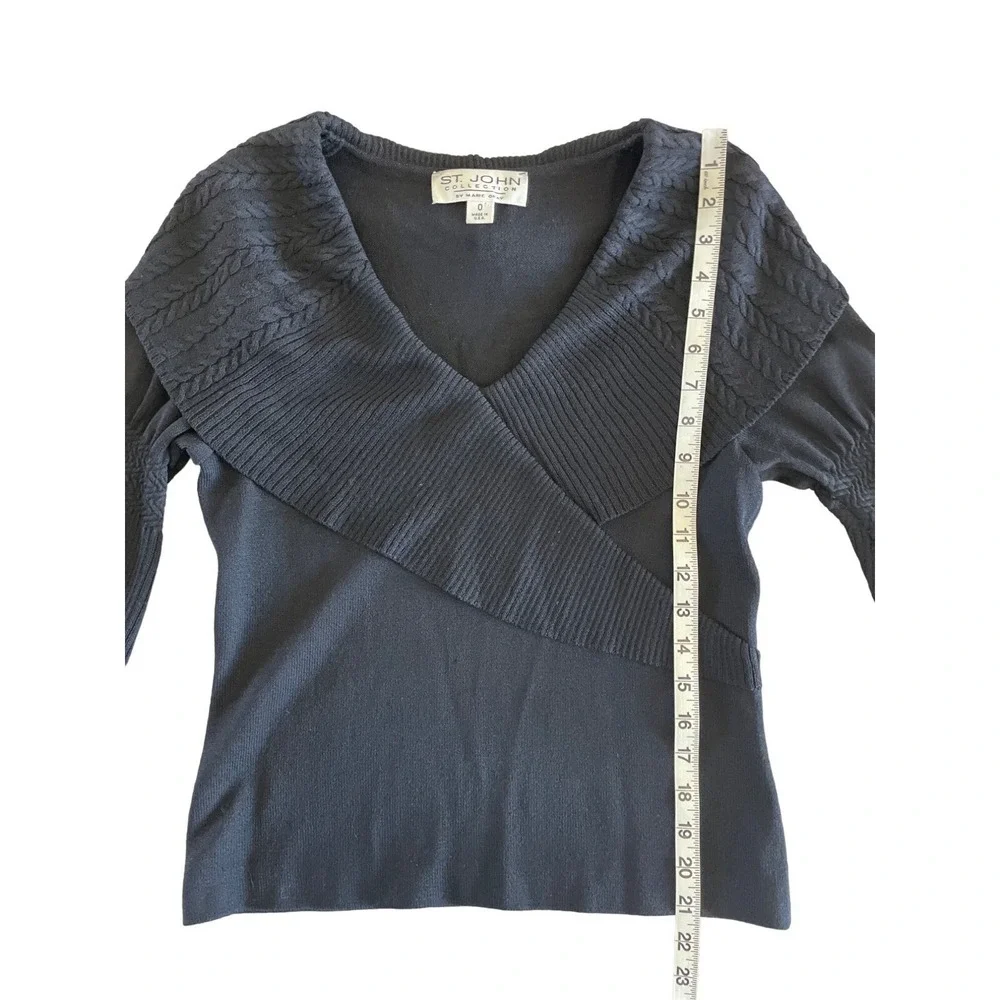 Vintage St.‎ John Collection Marie Gray Black Knit Wrap Bell Sleeve Sweater Sz 0